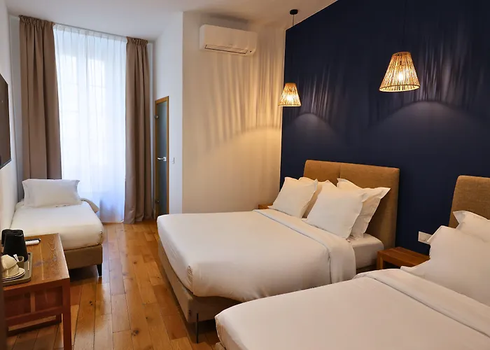 Hotel De La Mer Nice
